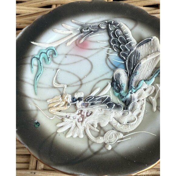 Vintage 40's Japan Dragonware Miniature Teacup and Saucer - Picture 9 of 11